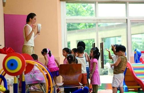 湛江幼儿园爆料事件最新,惊人内幕揭露幼儿园教育乱象  第3张