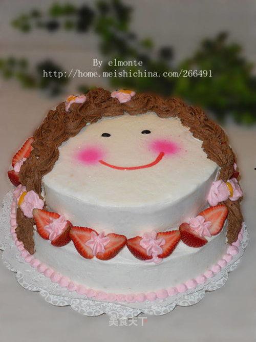 女子爆料蛋糕视频,揭秘后厨黑幕，食品安全引关注