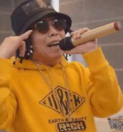 媒体爆料潘长江视频,引发网友热议  第2张