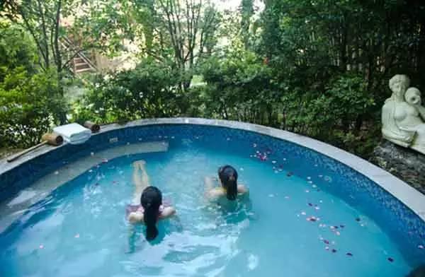 汤悦温泉爆料视频大全集,揭秘幕后真相与精彩瞬间