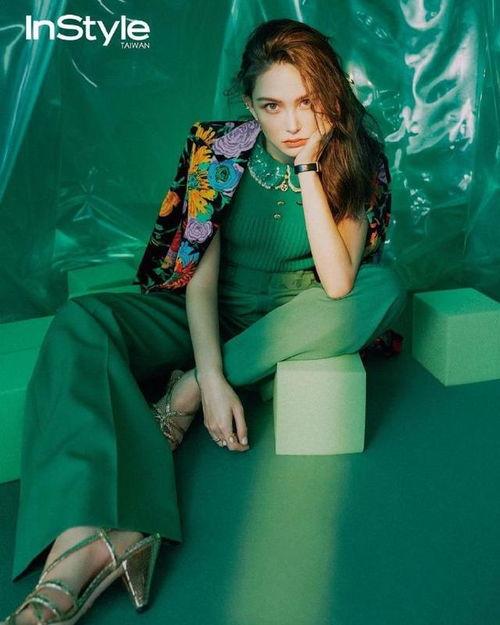 娱乐大爆料昆凌是哪一期,昆凌惊艳亮相，揭秘明星背后的故事  第2张